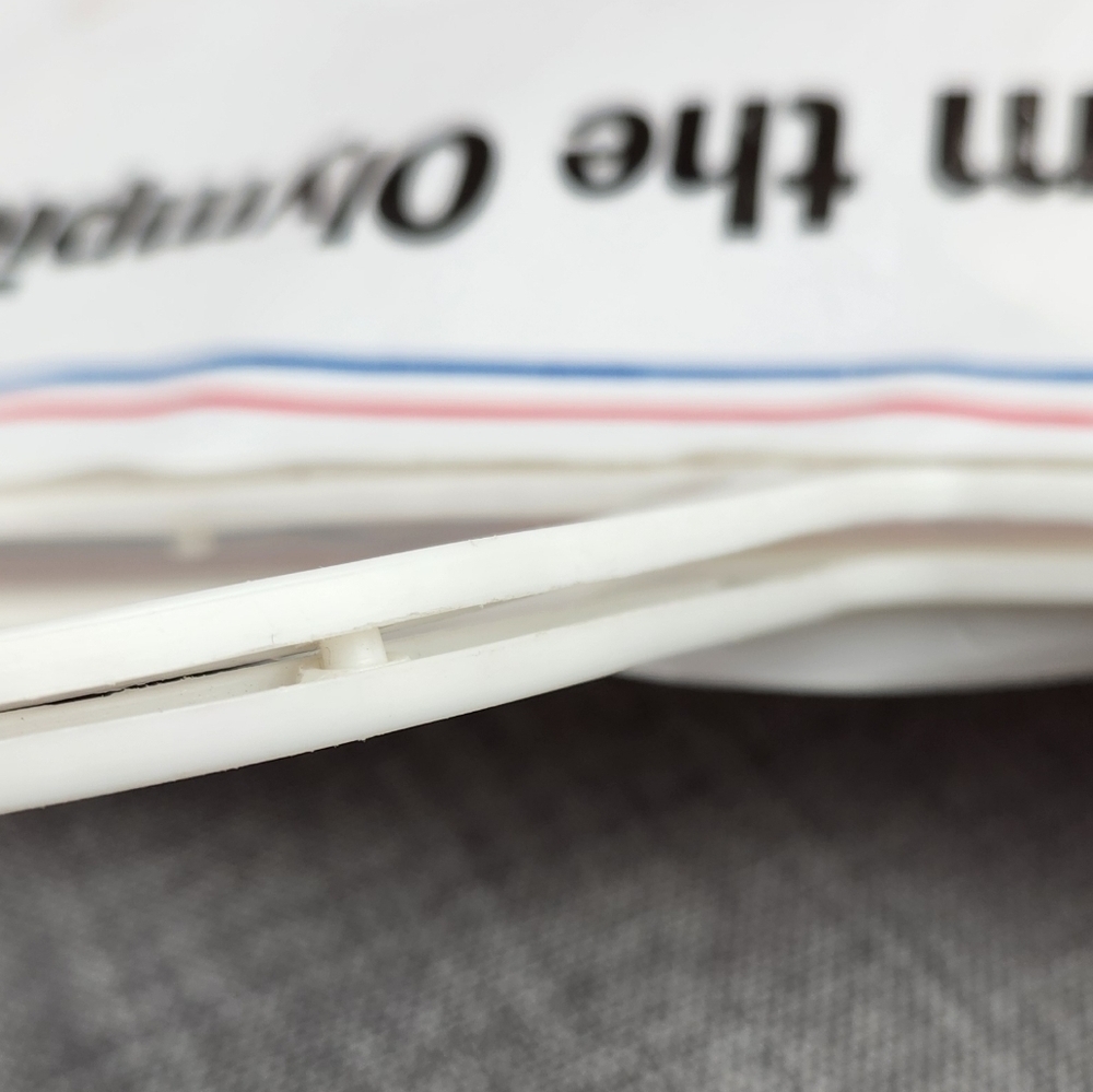 Vintage Sam The Olympic Eagle 1980 Los Angeles Olympic Souvenir Bag. - Picture 4 of 7